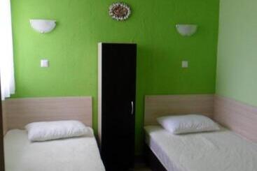 פנסיון Altay Guest House