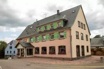 فندق Hôtel Restaurant Et Spa Au Tilleul