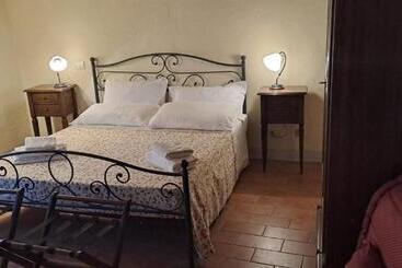 Отель La Locanda Di Montisi