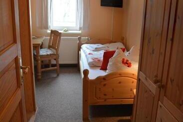 Otel Landgasthof Alter Bahnhof