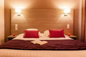 Hotel L'Oustal De Vézac