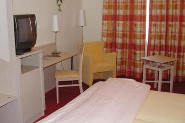 Pensão Gasthof Zum Brunnen