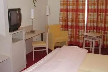 ペンション Gasthof Zum Brunnen