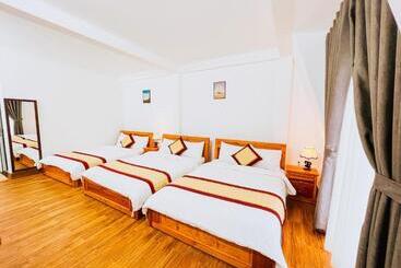 هتل Hà Thu House