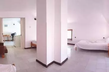 Otel Lazur
