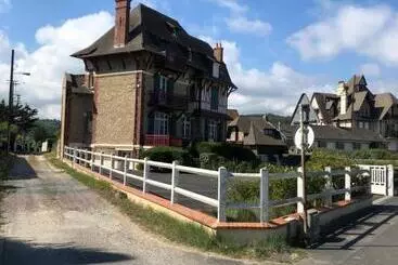 ツーリストアパートメント L Oceanide