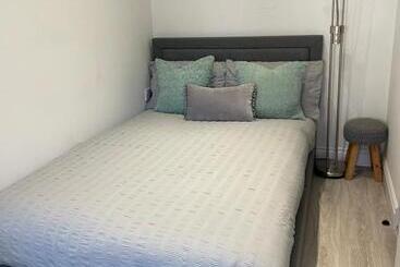 آپارتمان‌های توریست‌ها Studio16