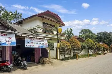 Hotel Spot On 90928 Wisma Asri Putra Syariah