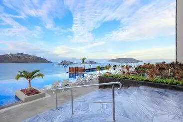 ホテル Courtyard By Marriott Mazatlan Beach Resort