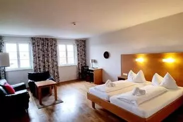 Hotel Wirtshaus Leindl