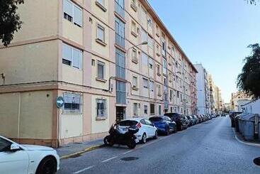 آپارتمان‌های توریست‌ها Piso Calidad Precio Junto A La Playa De La Victoria