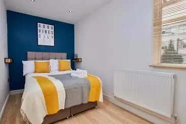 آپارتمان‌های توریست‌ها Spacious City Centre 3 Bedroom, 3 Bathroom