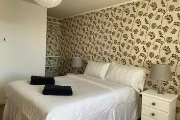 Bed and Breakfast Forty Five, John Street, Stromness