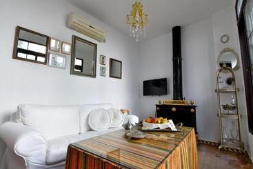 شقق خاصة سياحية La Casa De Reyes