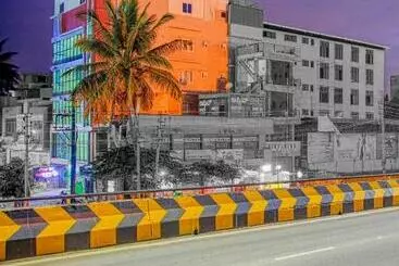 Hotelli Redkey Inn Bangalore Airport