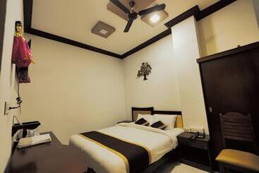 هتل The Rathore Heritage