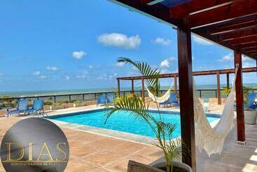 هتل آپارتمان Marinas Praia Flat