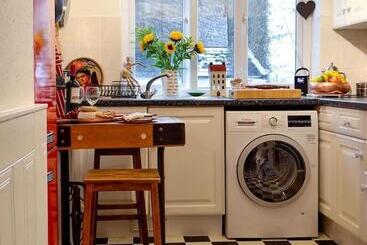 Turistihuoneistot Cosy Holiday Cottage In Crickhowell