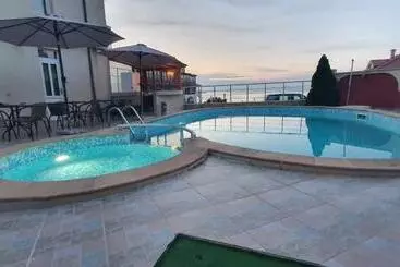 Hotel Perla Beach