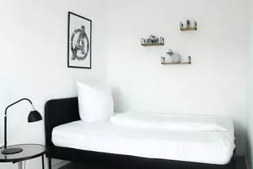 Turistihuoneistot Marvel Apartment   Für Freunde & Familien, Stadtnah, Parkplatz, E Ladestation, Gitterbox Für Fahrräd