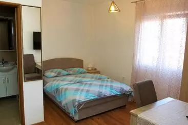 آپارتمان‌های توریست‌ها Apartmani 15