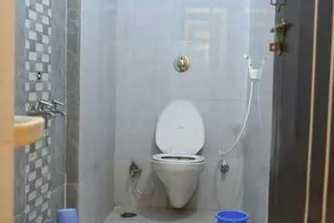 Hotel Oyo 83605  Sai Nanda