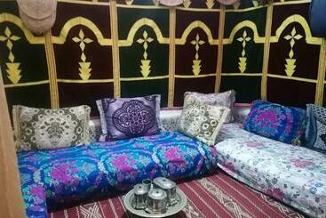 Отель Al Andaloussiya Diyafa