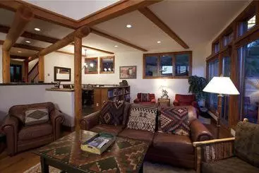 Hotell Pine Meadows By Resortquest