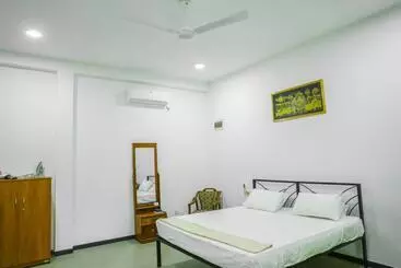 Pension Sandy Palms Guesthouse