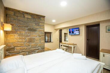 Пансион семеен хотел чардаците