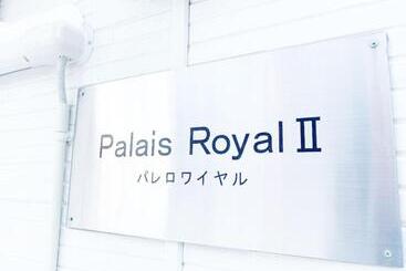 Aparthotel Palais Royal With Parking