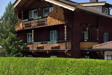 Apartamenty turystyczne Appartement Wurzrainer