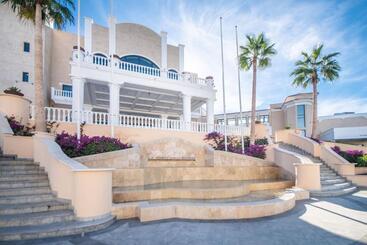 관광객 아파트 Nice Pool Views Apartment With 2 Bedrooms   Ba412lt