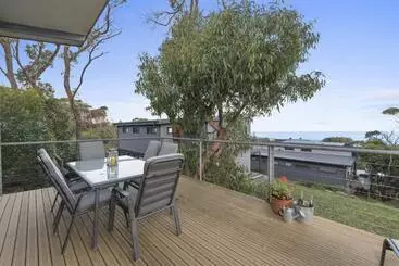 ツーリストアパートメント Ocean View Treetops Retreat