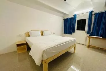 Cocos Beach Resort