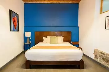 ホテル Casa I. Madero