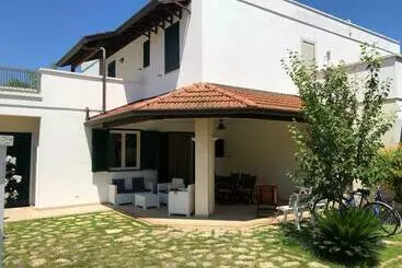 Apartamentos turísticos Villetta A Torre Dell’orso