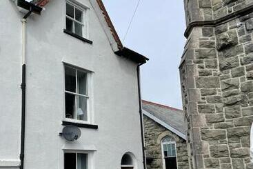 Turistlejligheder The Bala House