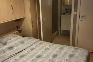 آپارتمانهای توریستها House Kimberly 194, Bus 102