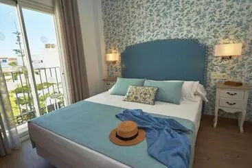 پانسیون Hostal Boutique Aurora