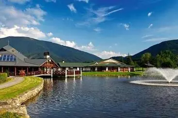 Lomakeskus Tee čeladná & Wellness
