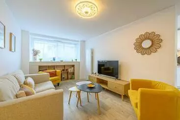 Vakantie-appartementen Le Krisco, Une Maisonnette En Cœur De Ville Avec Un Parking Privé