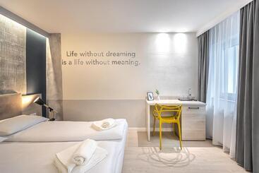 بنسيون Casa Sedra