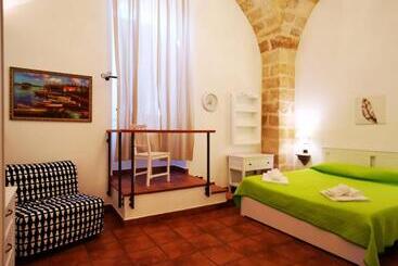 پانسیون Room N.22 Suite & Apartment