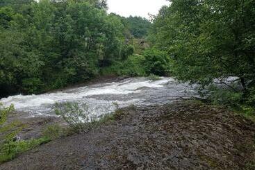 Апарт-отель почивна станция здравец