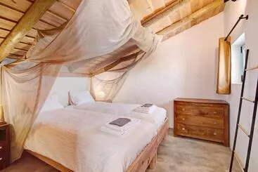 ツーリストアパートメント Casa Osga