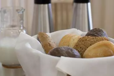 Turistihuoneistot Helena S Family House