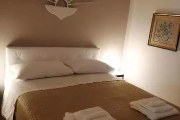 ツーリストアパートメント Imperial Suite