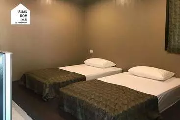 Aamiaismajoitus (B&B) Suan Rom Mai Chanthaburi สวนร่มไม้ จันทบุรี