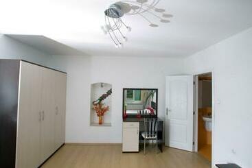 Hotel хотел ник